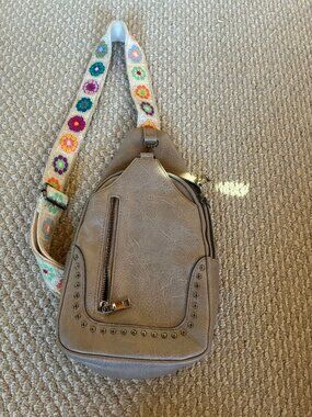 Sam & Hadley Crossbody Bag Tan Rainbow Strap